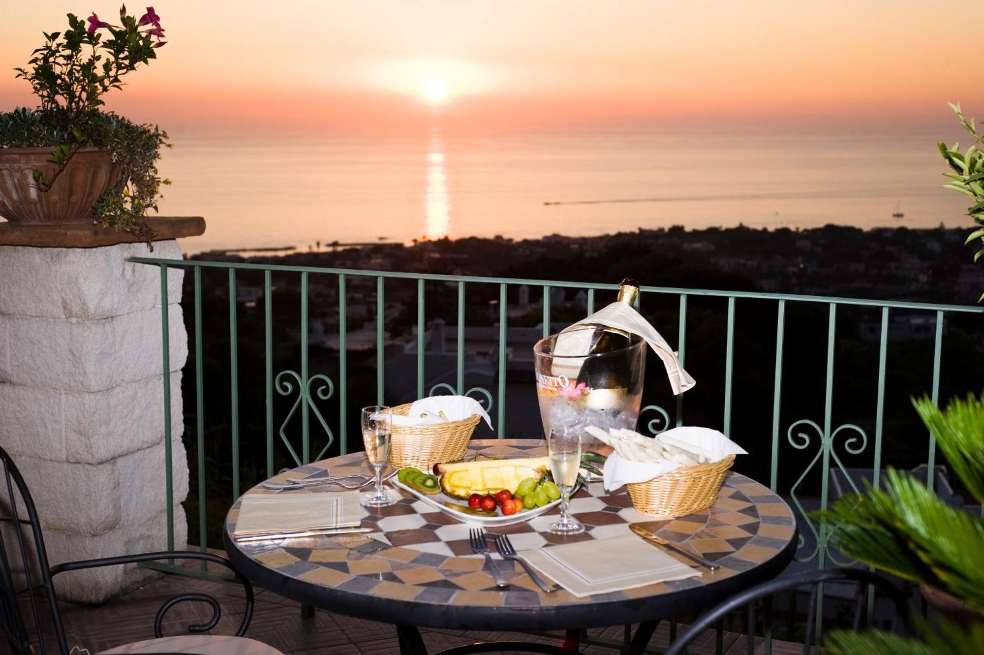Poggio Del Sole Hotell Forio di Ischia Eksteriør bilde